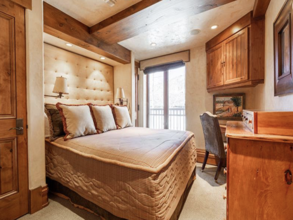 Best Penthouse in Vail Overlooking Vail Village and slopes